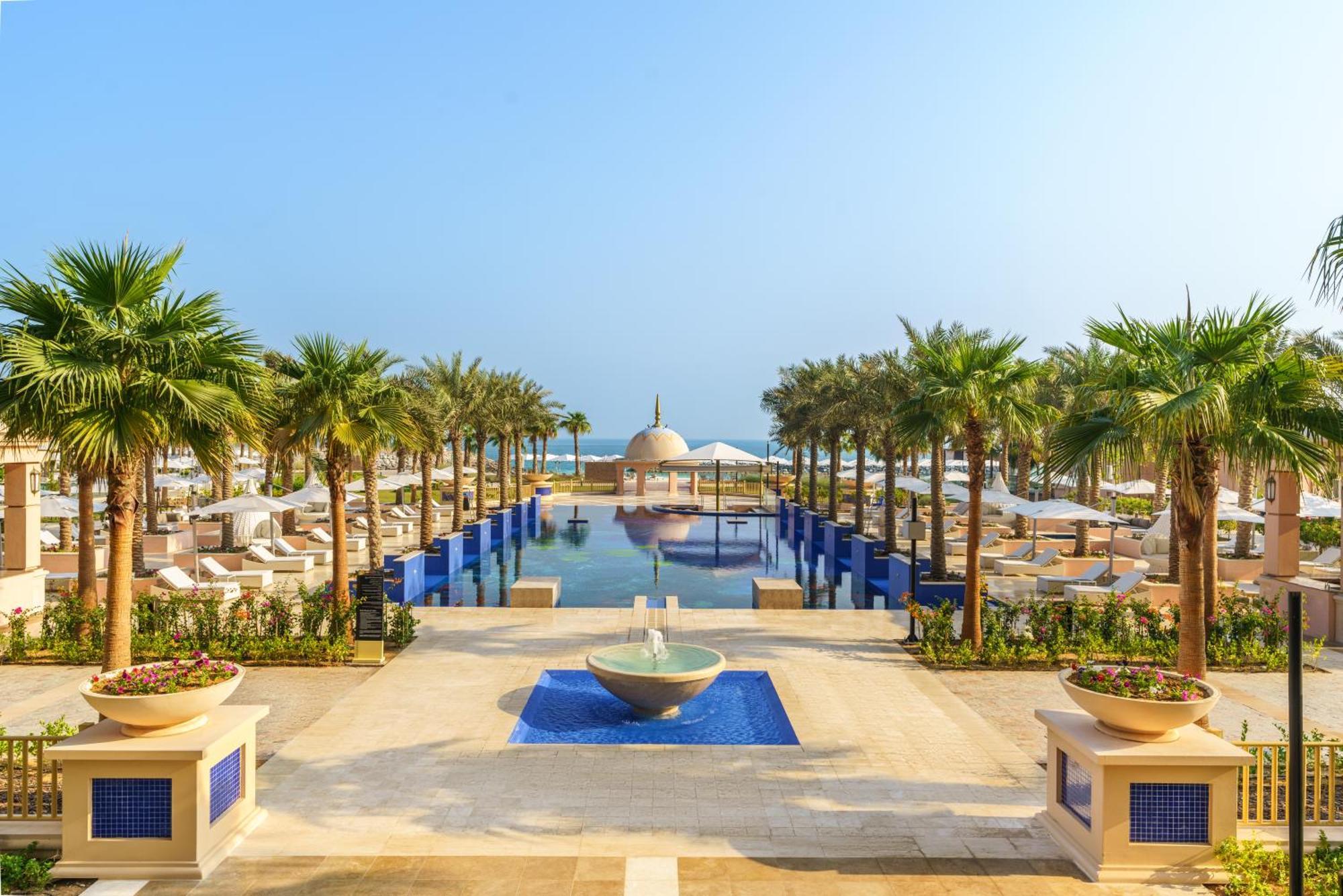 Rixos Marina Abu Dhabi Hotel Ngoại thất bức ảnh